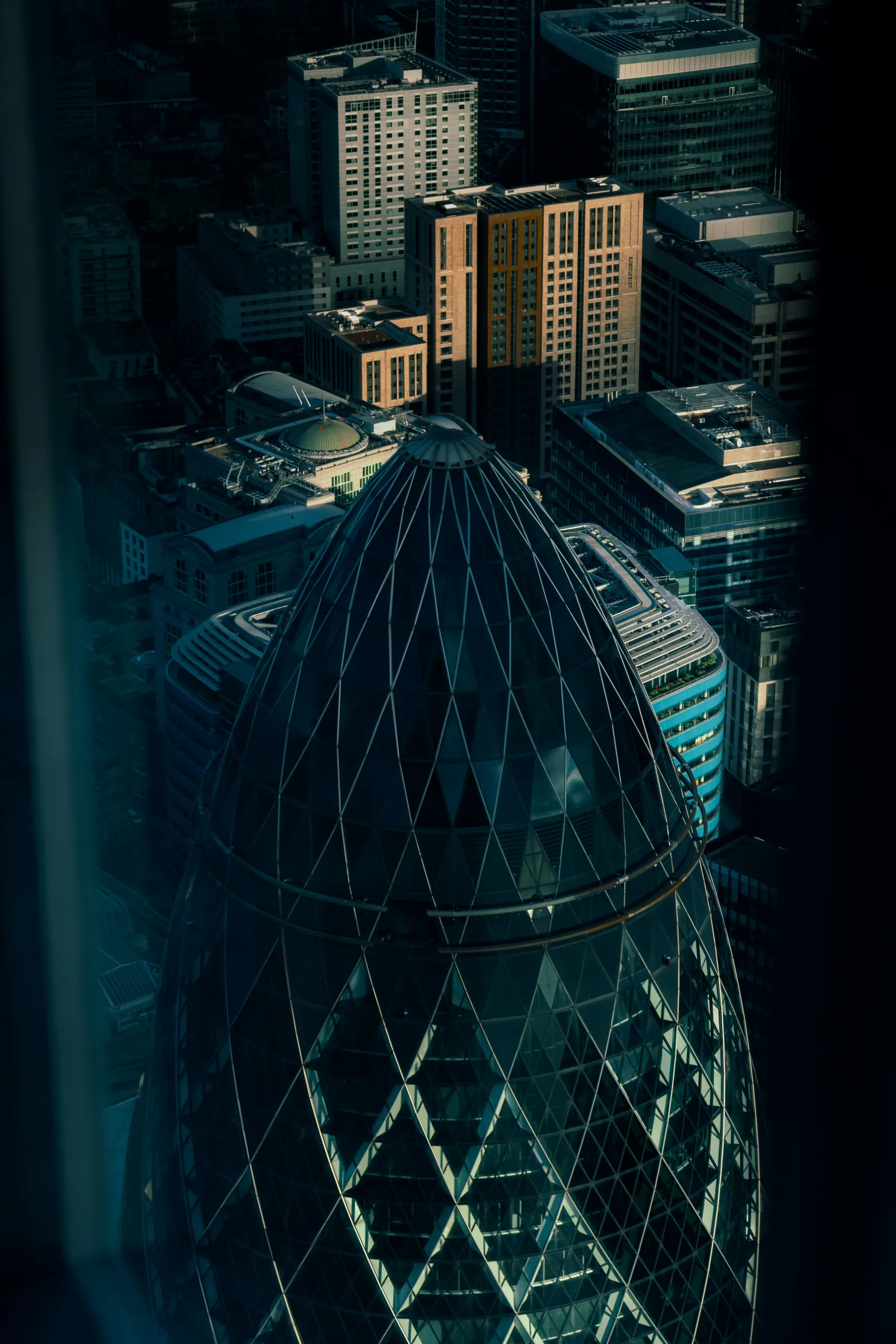 The Gherkin and surrounding London skyline
